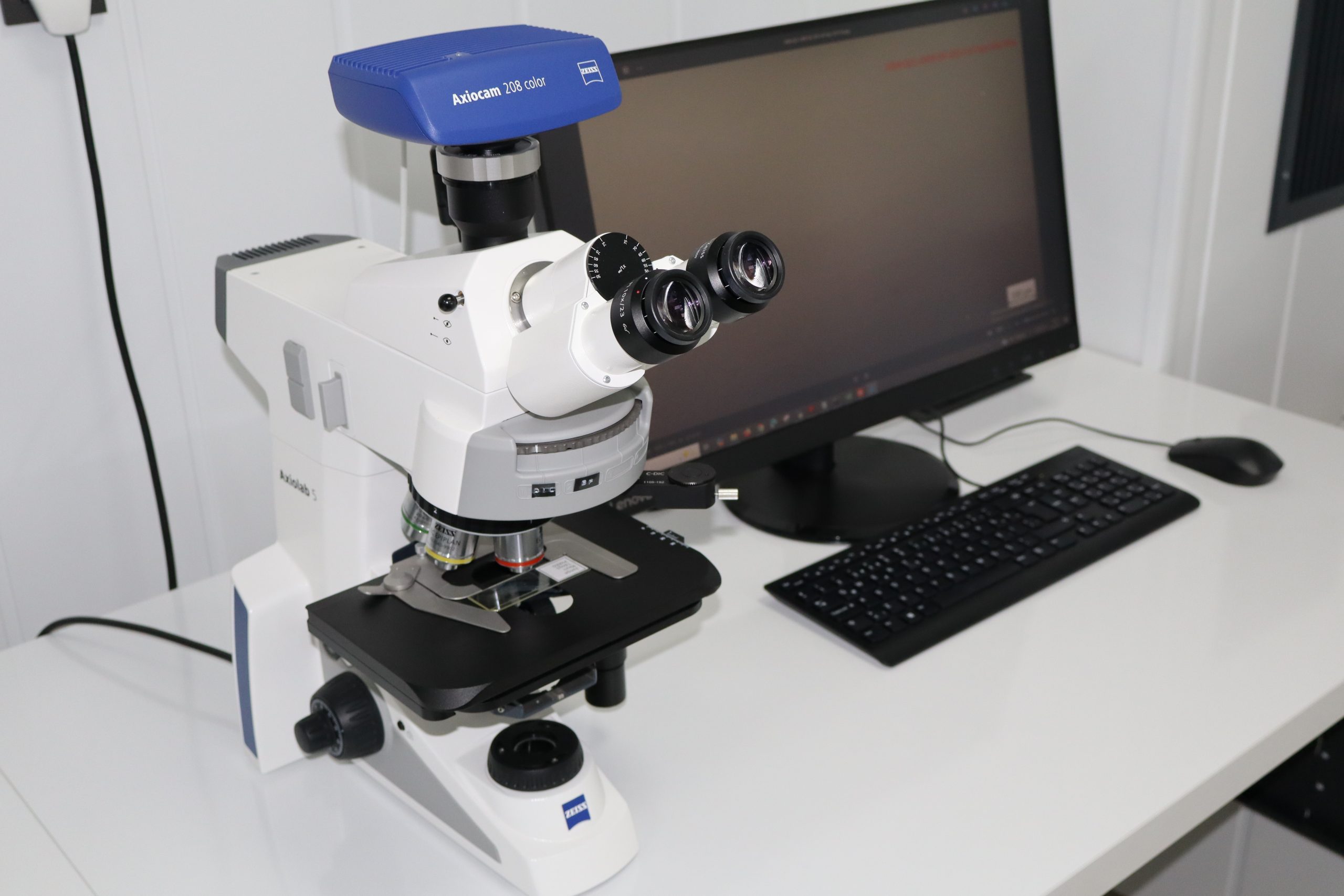 Nomarski Mode Material Microscope (Surface Characterization)